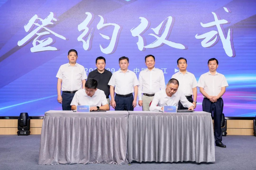 動力與能源產(chǎn)業(yè)集群圓桌座談會在靖召開 動力與能源產(chǎn)業(yè)集群圓桌座談會在靖召開