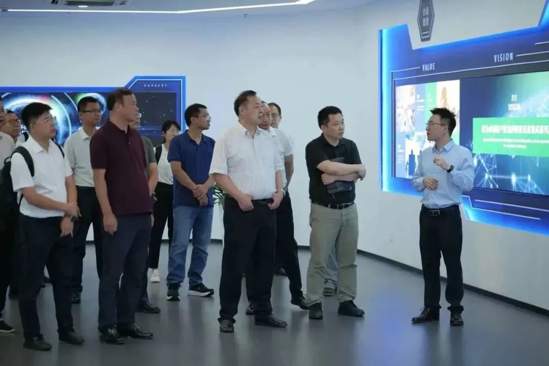 新能源 新動(dòng)力 新未來|卓然股份“動(dòng)力與能源產(chǎn)業(yè)集群”圓桌座談會(huì)順利召開 新能源 新動(dòng)力 新未來|卓然股份“動(dòng)力與能源產(chǎn)業(yè)集群”圓桌座談會(huì)順利召開