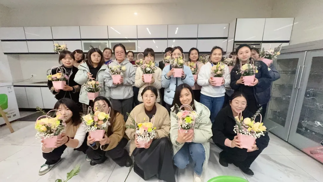 奮楫逐浪 力學(xué)篤行 | 卓然股份2025年第一季度動(dòng)態(tài)速覽 奮楫逐浪 力學(xué)篤行 | 卓然股份2025年第一季度動(dòng)態(tài)速覽